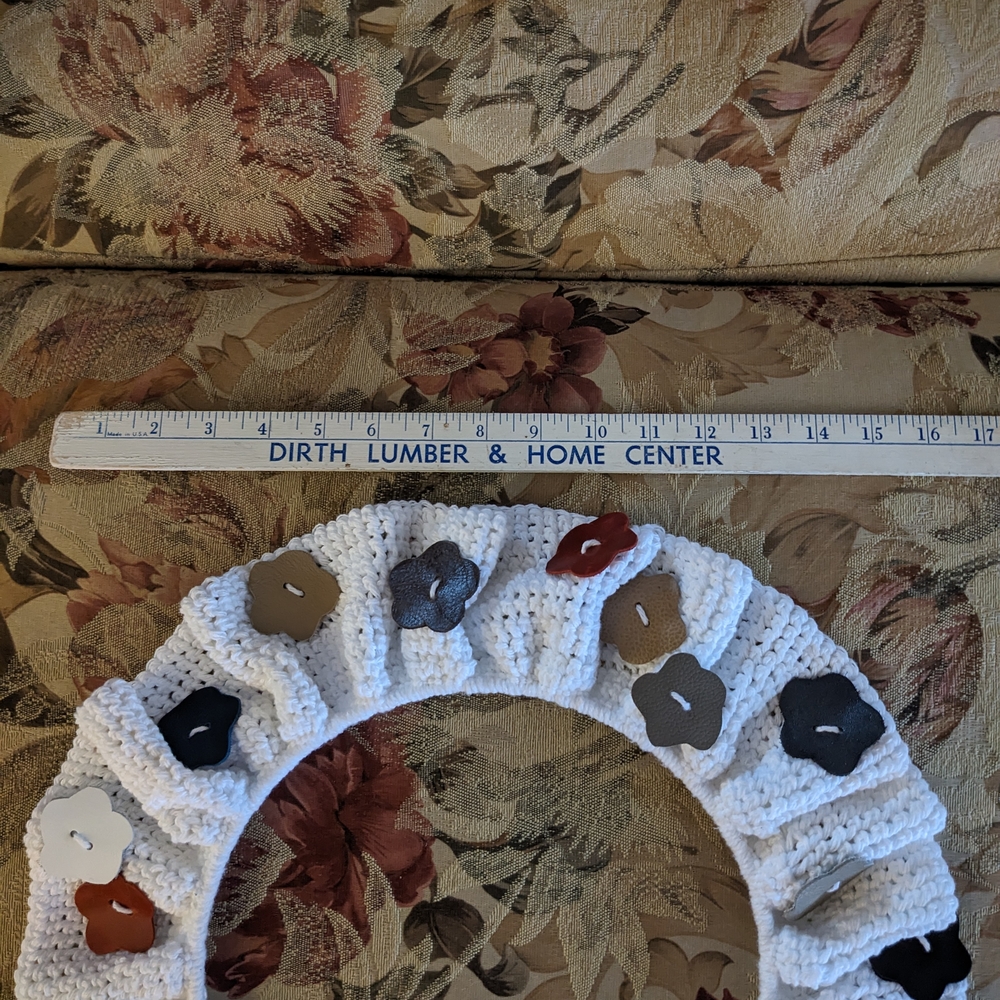 Handmade Crochet Wreath Genuine Leather Multicolor Floral Accents 16.5" - Picture 10 of 11